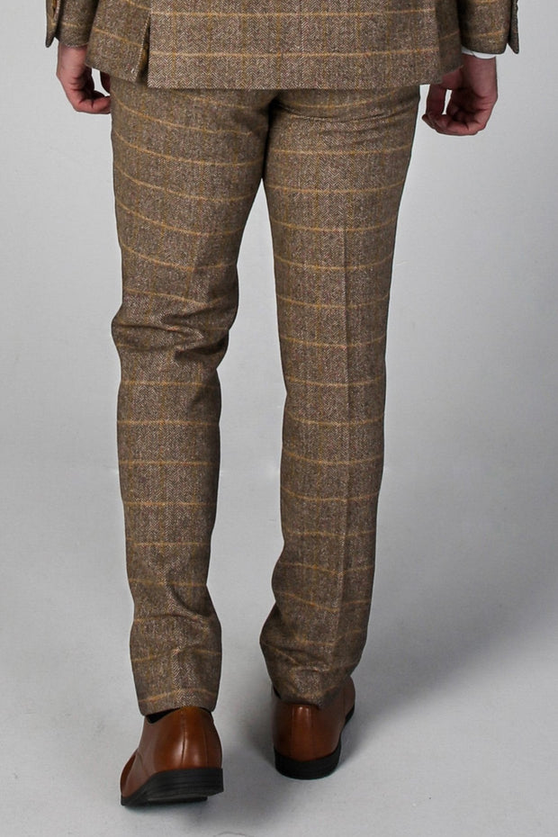 Harris Brown Tweed Check Three Piece Suit