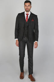 Paul; Andrew: Harvey Grey Men's Three Piece Suit