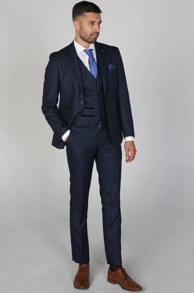 PAUL ANDREW: Arthur Navy Men's Three Piece Suit